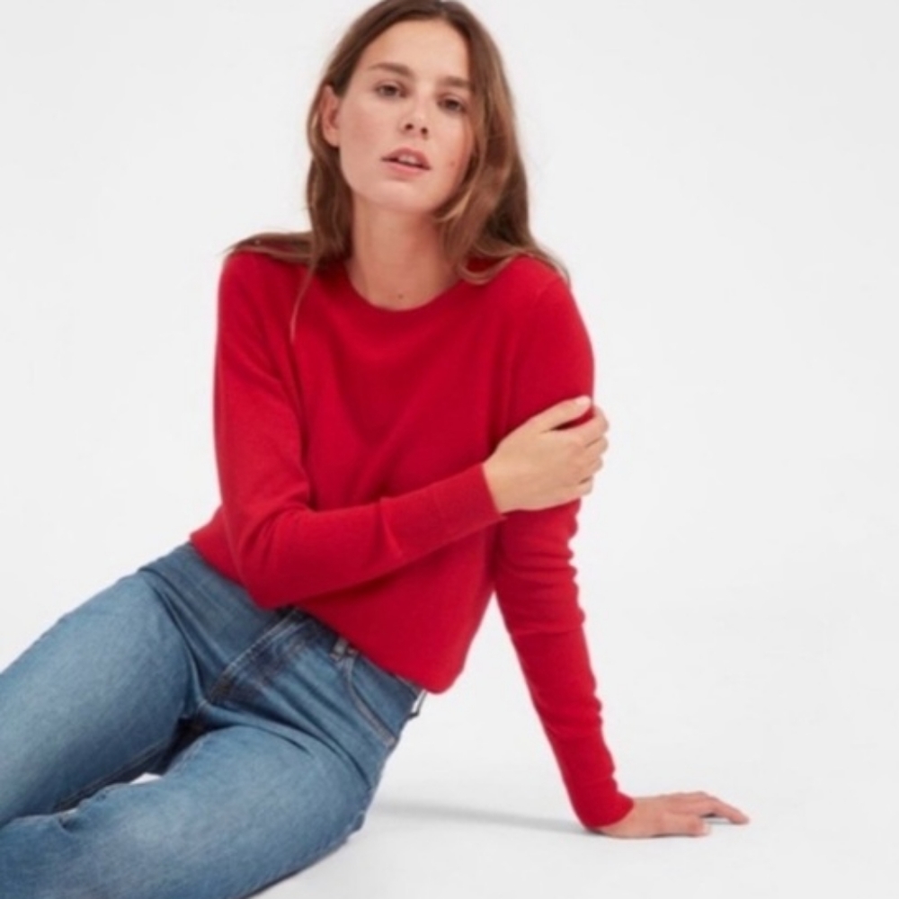 Tahari Pure Luxe 100% Cashmere Crew Neck Sweater in Red Size Medium